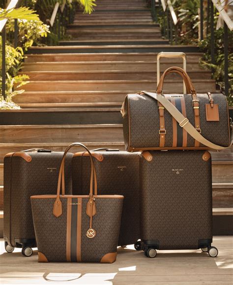 michael kors luggage clearance 2023